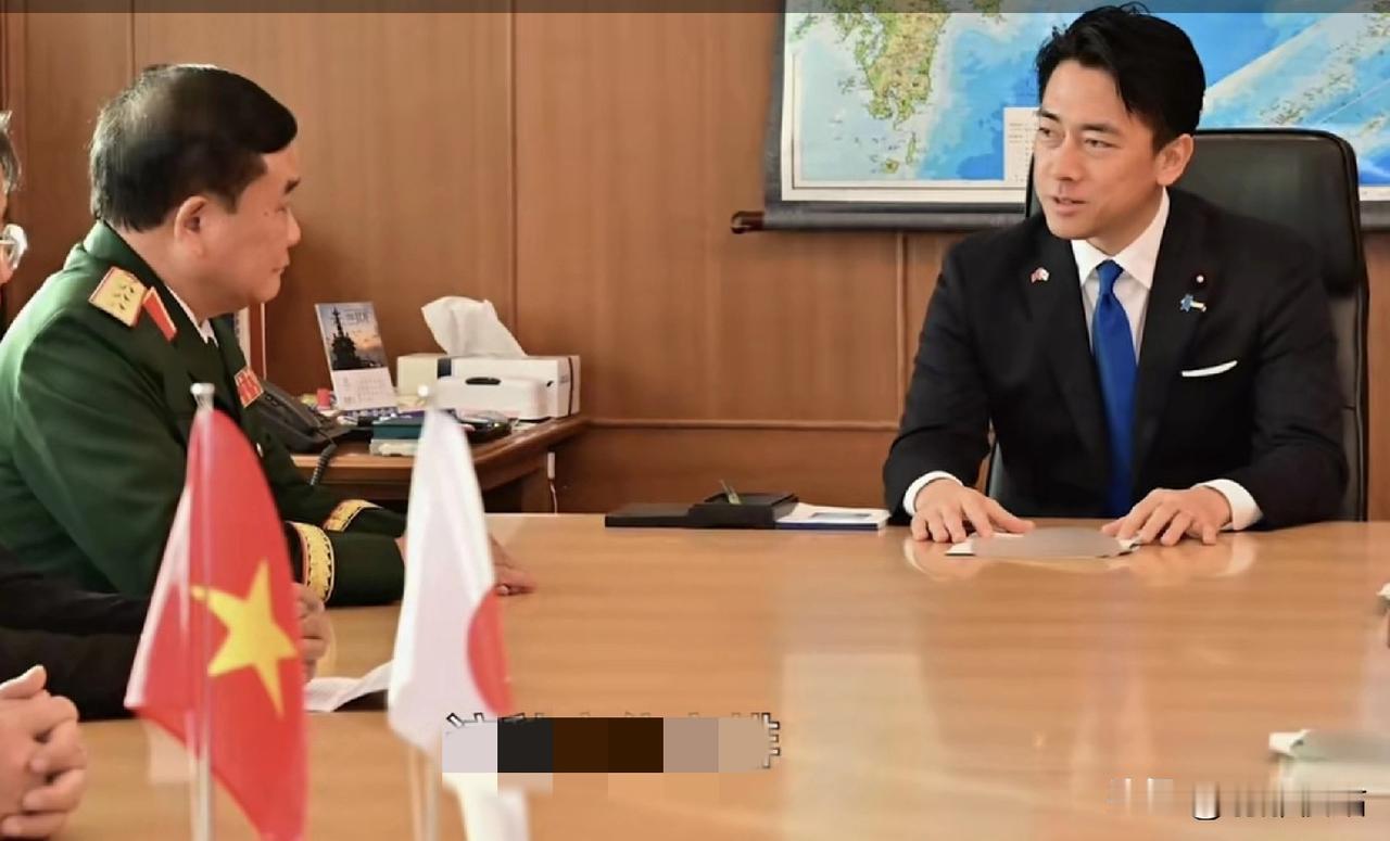 王世坚鼓吹日本是个友好的国家，礼仪之邦，对待世界上200个国家无论大小强弱一视同