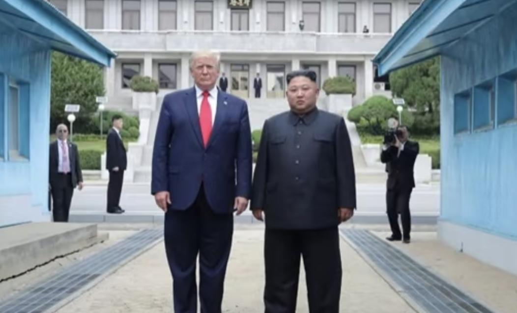 美国决定要对金正恩动手，还提到了中国。美国国务院官员美国时间11月3日表示，计