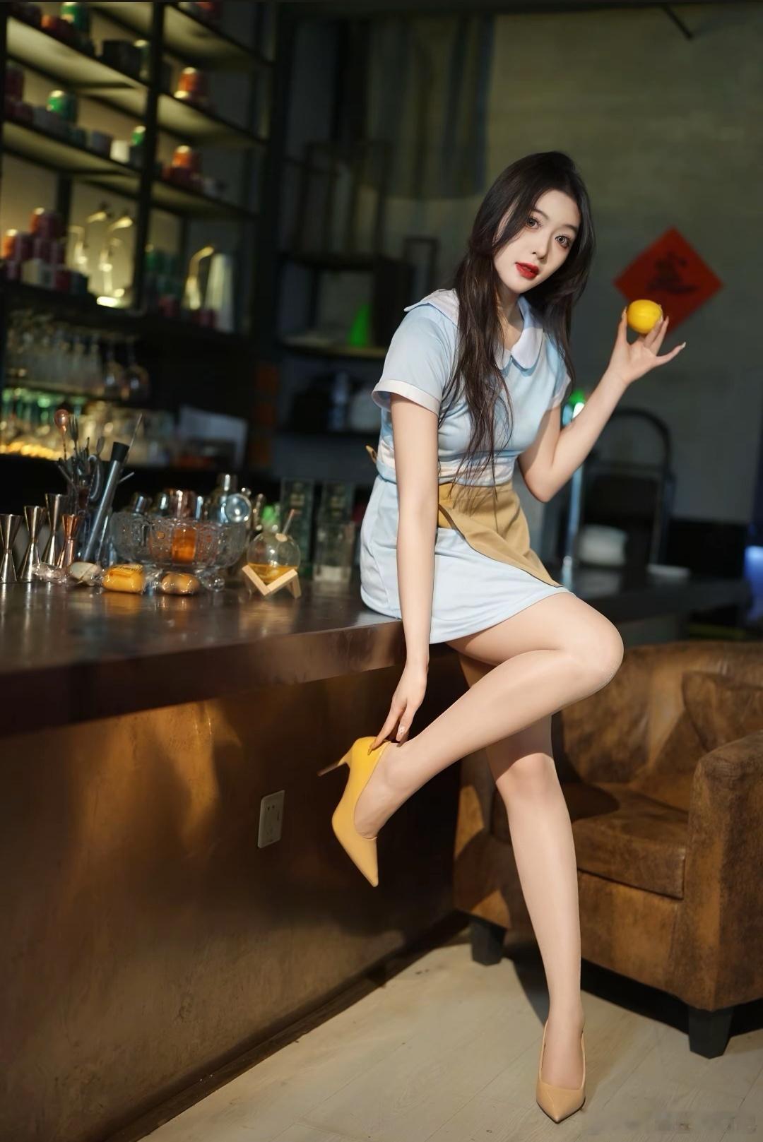 约拍颜控正义日记的红包美女