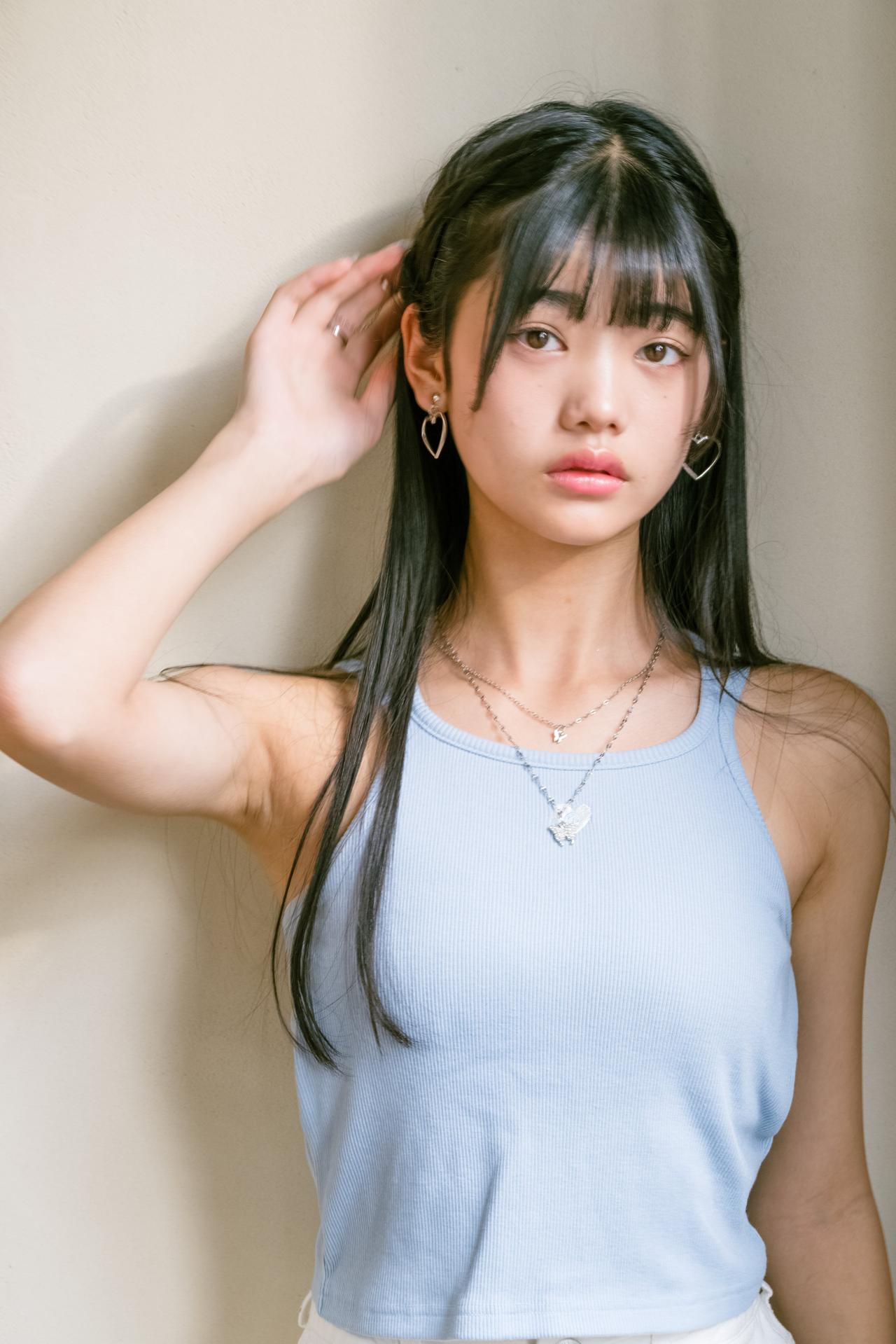 温柔少女，简约优雅