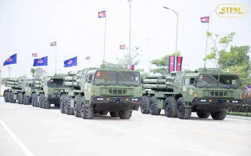 柬埔寨装备的前苏联的BM-21多管火箭炮让泰国方面苦不堪言。这种老旧的上世纪6