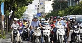 越南急了！中国怎么办？最近越南出台了个决议，自2026年7月起，河内市中心区域
