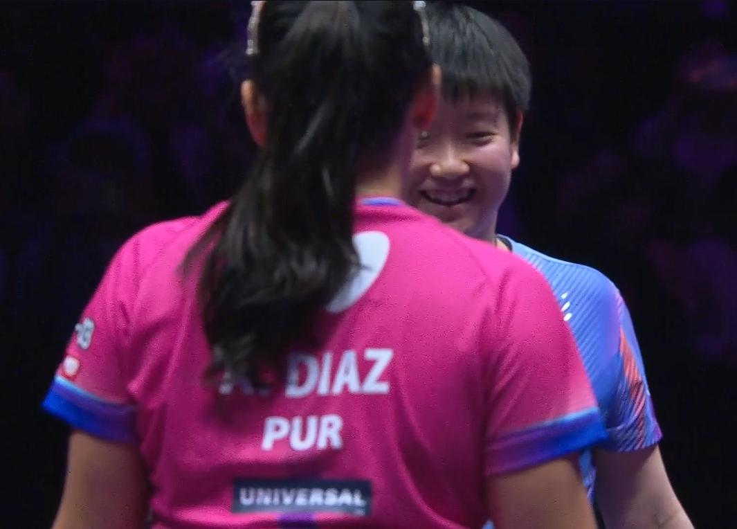 重庆冠军赛这一站，几乎没有拖场，很多都是十几，二十几分钟就光速下班了，今天莎莎也