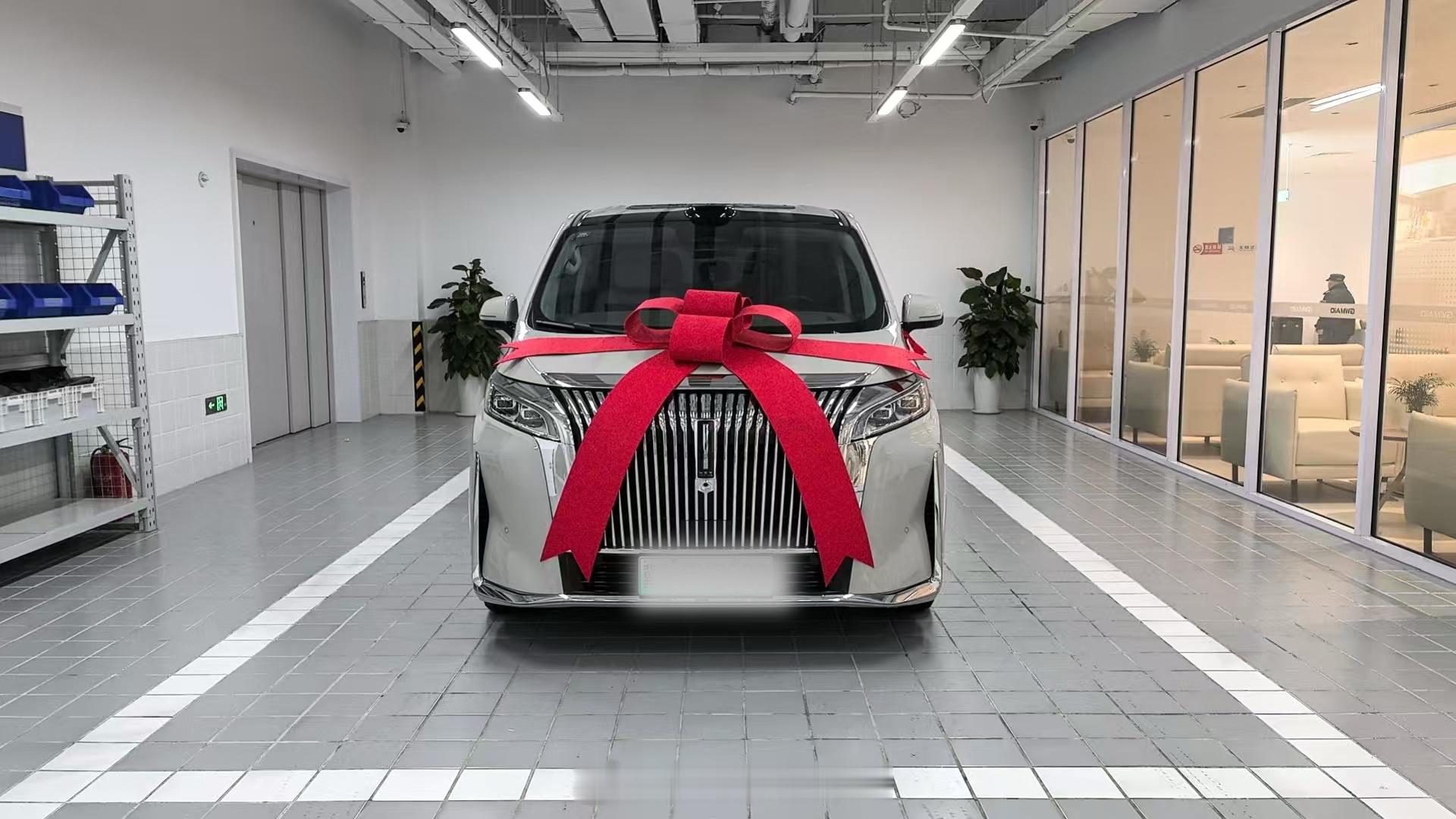 看了魏牌高山车主的感谢信，真的很有感触，毕竟我自己也遇到过大事故，在关键时刻真的