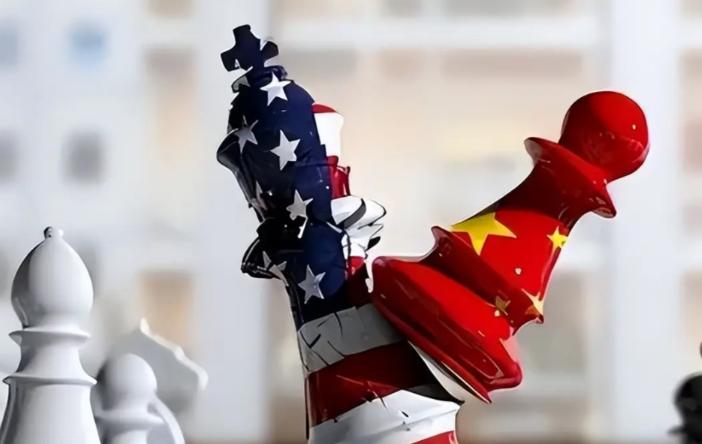 中美博弈，已经到了最关键的时刻，可以说是生死存亡。如果我们败了，未来一百年将再无