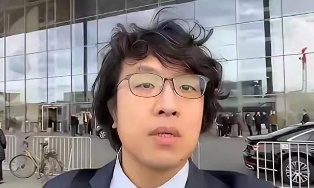 沈伯洋刚在德国议会喊完“台湾是主权国家”，还嚣张叫板“快来逮捕我”，结果不到24