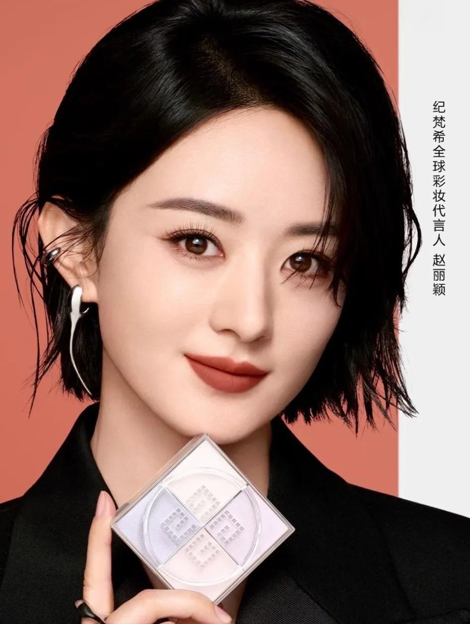我的妈呀，此时此刻就想用几个字形容，“高级”“酷帅”“霸气”！好家伙，