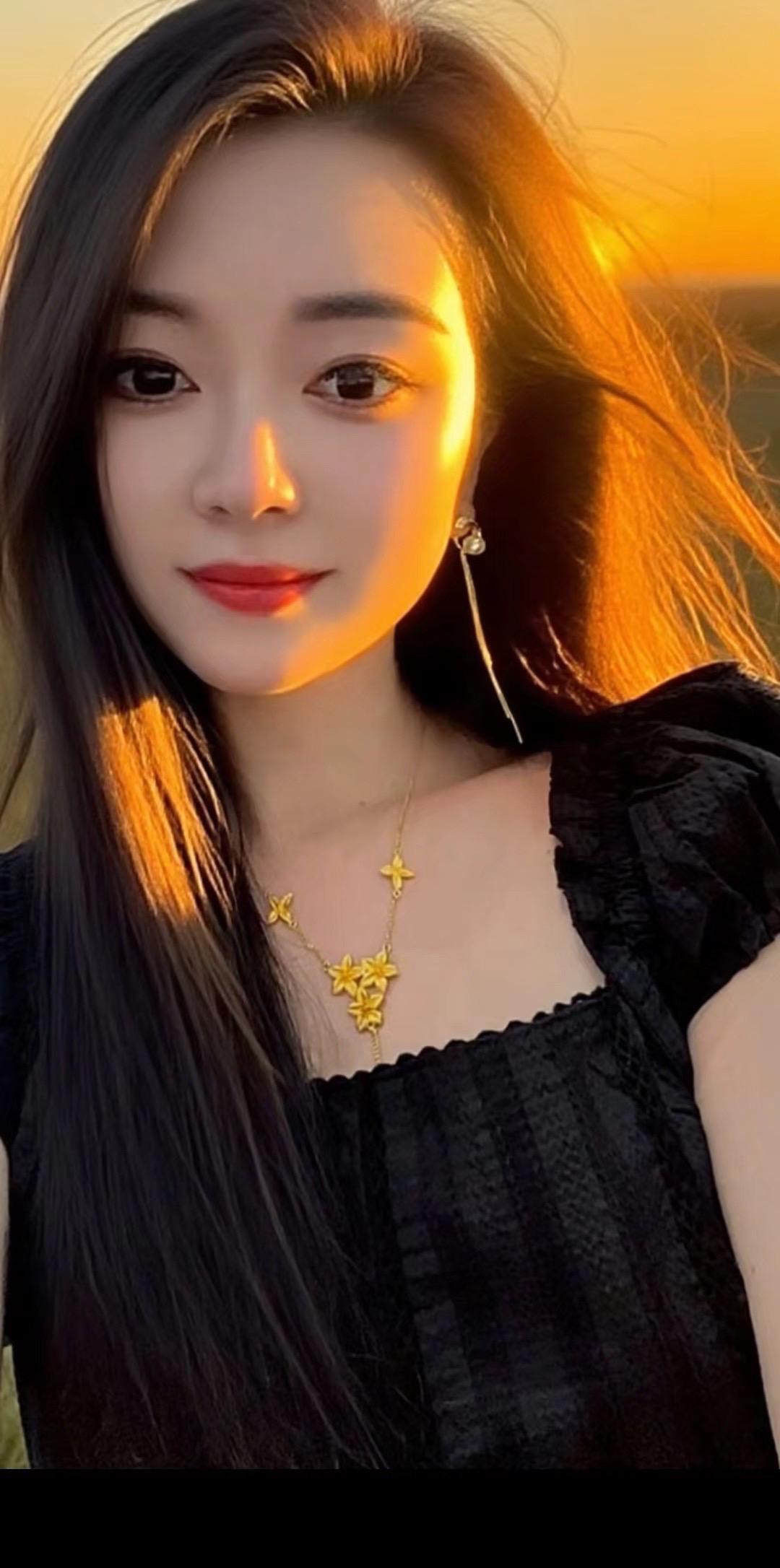没有任何人，能把你变得越来越好，你越来越好的原因，是因为你一次一次的经...