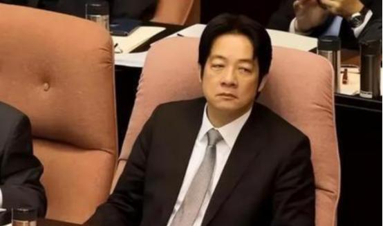 “台独”末日要来了吗？赖清德逃跑路线刚曝光不久，央视便罕见爆出了“钻地弹”，钢筋