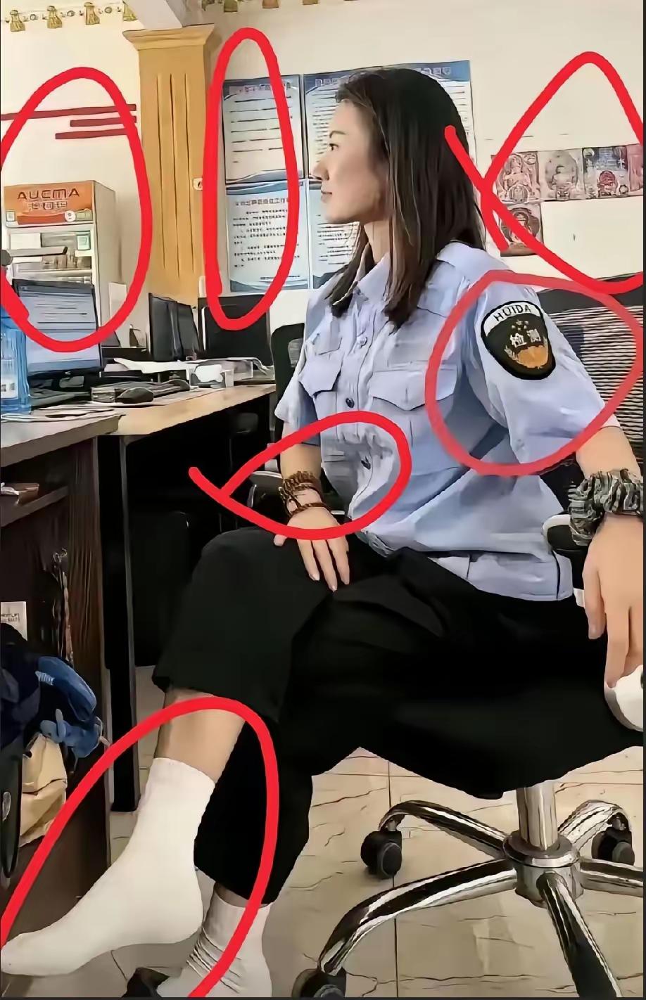 突然发现网上热传一张照片，称为体制内人员，并将有关内容圈起来，如果是，那这个样子
