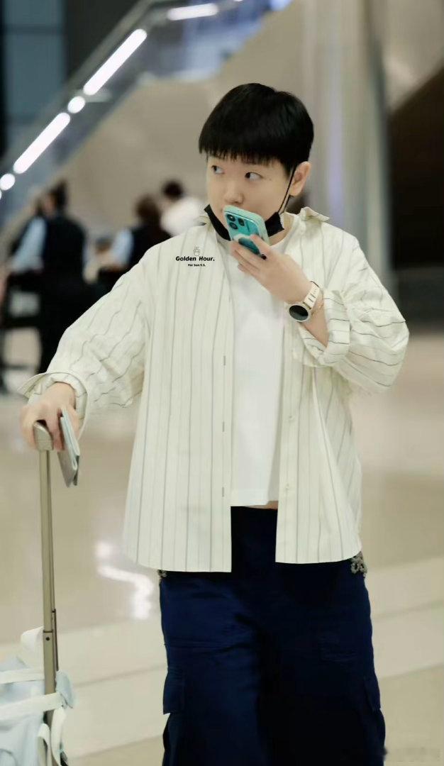 孙颖莎回应再战美国大满贯：非常高兴再次来到美国参加大满贯比赛，也非常感谢美国球迷