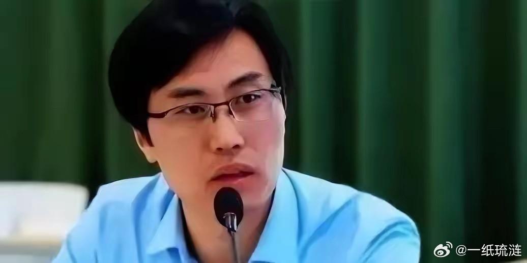 一个清华培养出来的人，现在坐在美国的智库办公室里，研究怎么限制中国的核武器。赵通