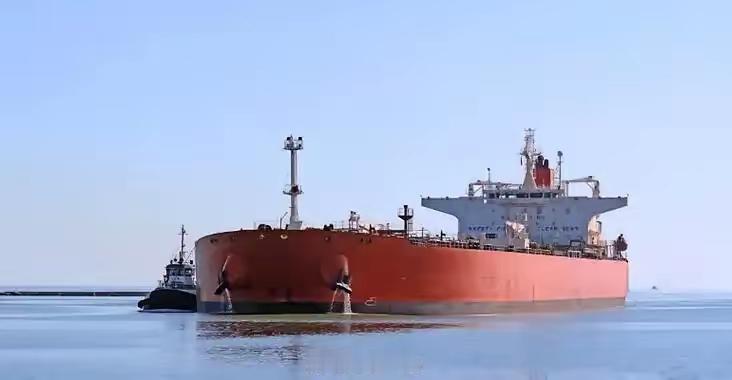 抢中国原油的美军，意识到玩砸了，收到最新命令，60天内不能动手抢中国原油的美