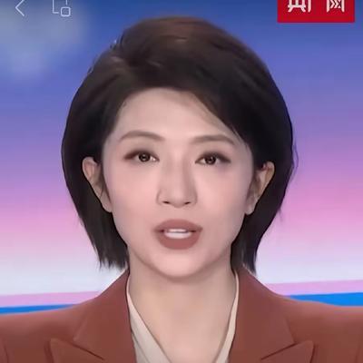 央视就那么几句话，我却听出了一身鸡皮疙瘩。教育部正式官宣，2026中考改