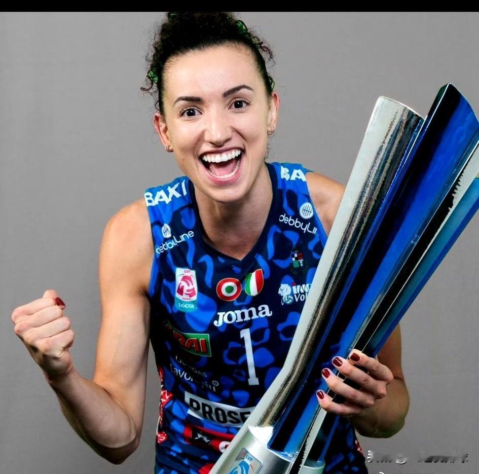 汇总部分土超和意甲知名球员转会信息！本赛季还未结束，转会新闻甚嚣尘上，甚至影响