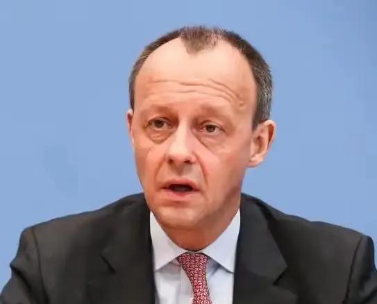 突然想到一个致命问题：如果北约每个国家都像德国一样拼命加军费强国防，他们会不会自