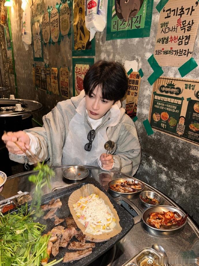 檀健次的韩国plog檀健次韩国plog新鲜直发檀健次韩国plog记录新专筹备