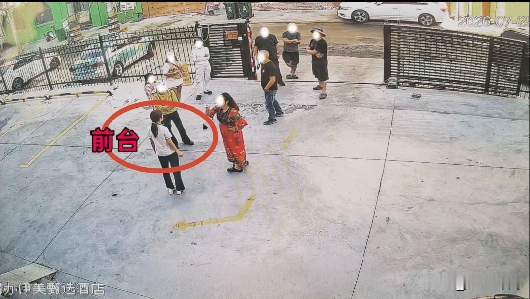 伊犁“睡车收费”后续大反转！官方还原真相，游客身份曝光，网友彻底炸锅前几天，