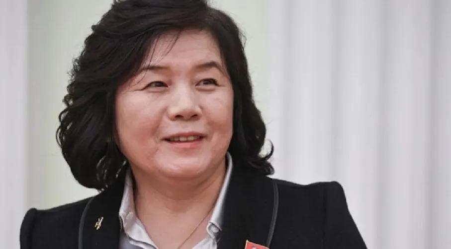 最近朝鲜外相崔善姬的外交活动很频繁啊。9月27日开始她开启访华，这已经是一个月内