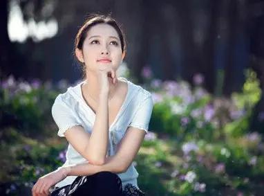 情感秘籍：情绪不稳定的恋人如何守护爱情的长久？在现代社会，恋爱已经成为许多人