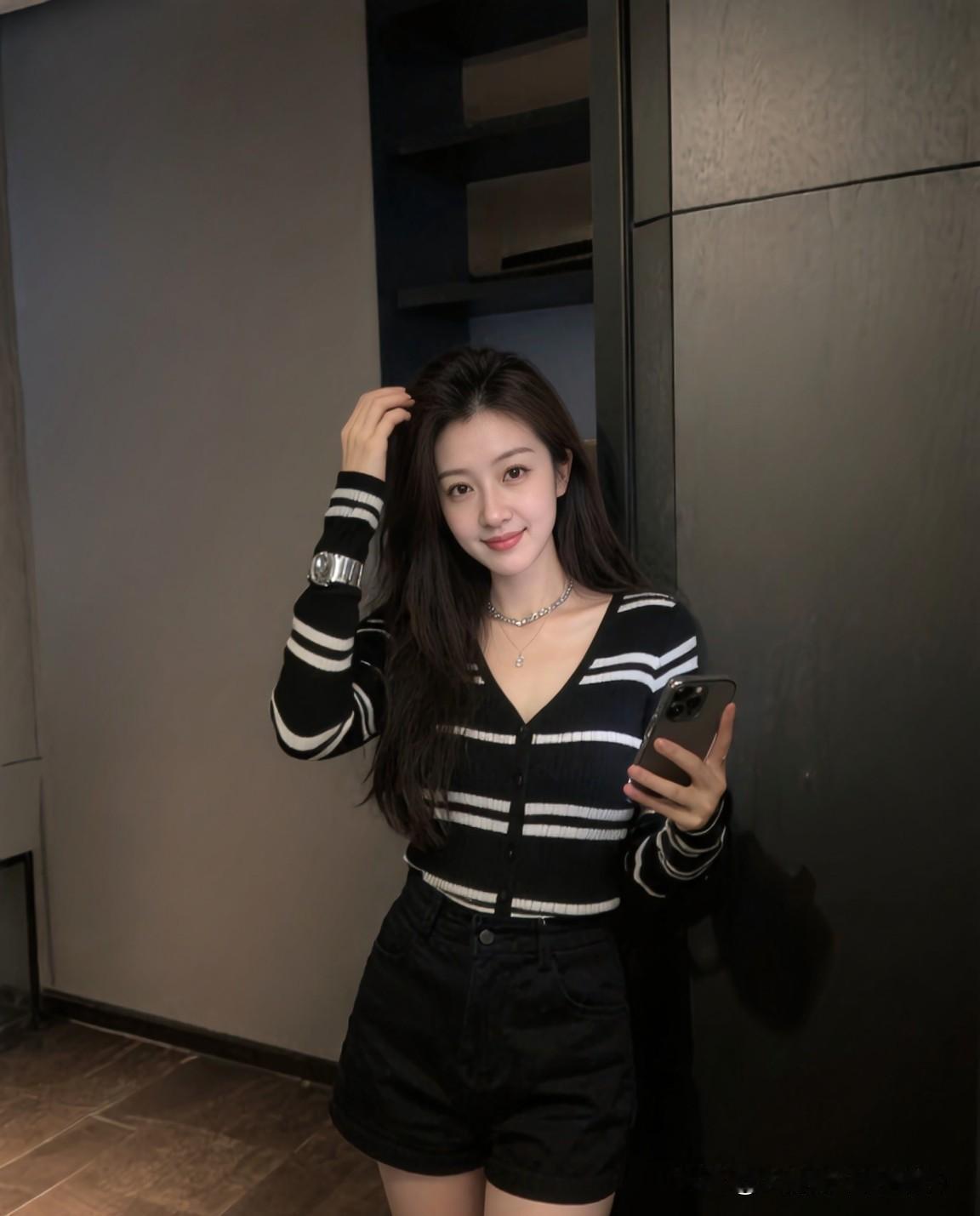 女人长得漂亮是加分项，但绝不是通行证。初见时的亮眼能拉近距离，可长期相处