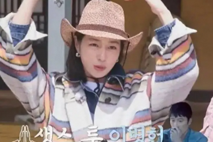 韩国女星外出拍综艺影帝丈夫变身超级奶爸在家带娃
