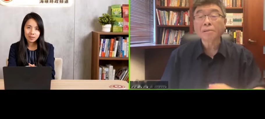 邱毅教授：“苏恒，赵少康有没有照顾你？“苏恒：“没有耶，我跟他见面次数屈指可数