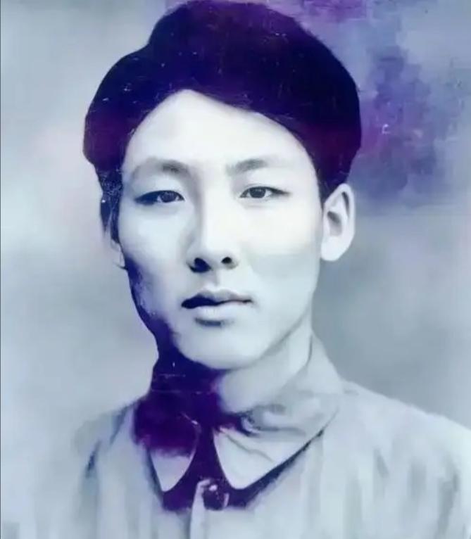 1950年，一名哈工大的学生一时嘴馋，就跑到食堂吃了一顿红烧肉，没想到就是因为这