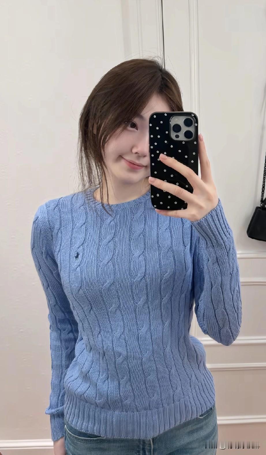温柔蓝毛衣，元气少女心