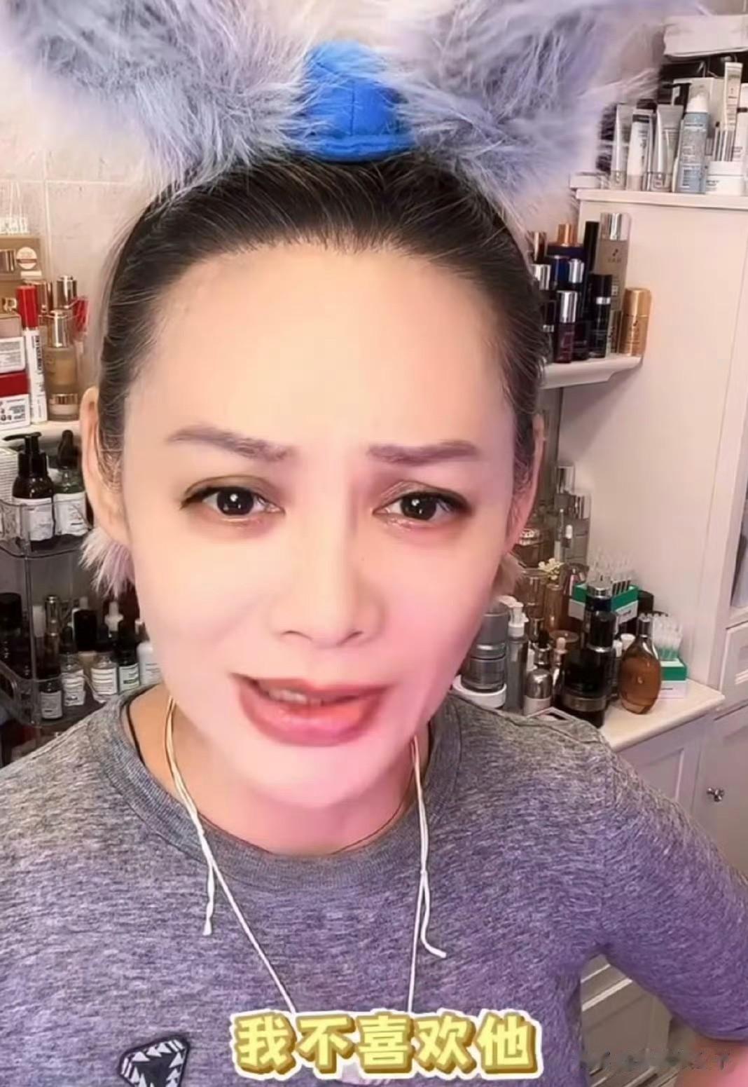 笑死了，宁静回应和汪峰绯闻，一句话就把网友疑虑打消。不同于汪峰的在意，宁静等
