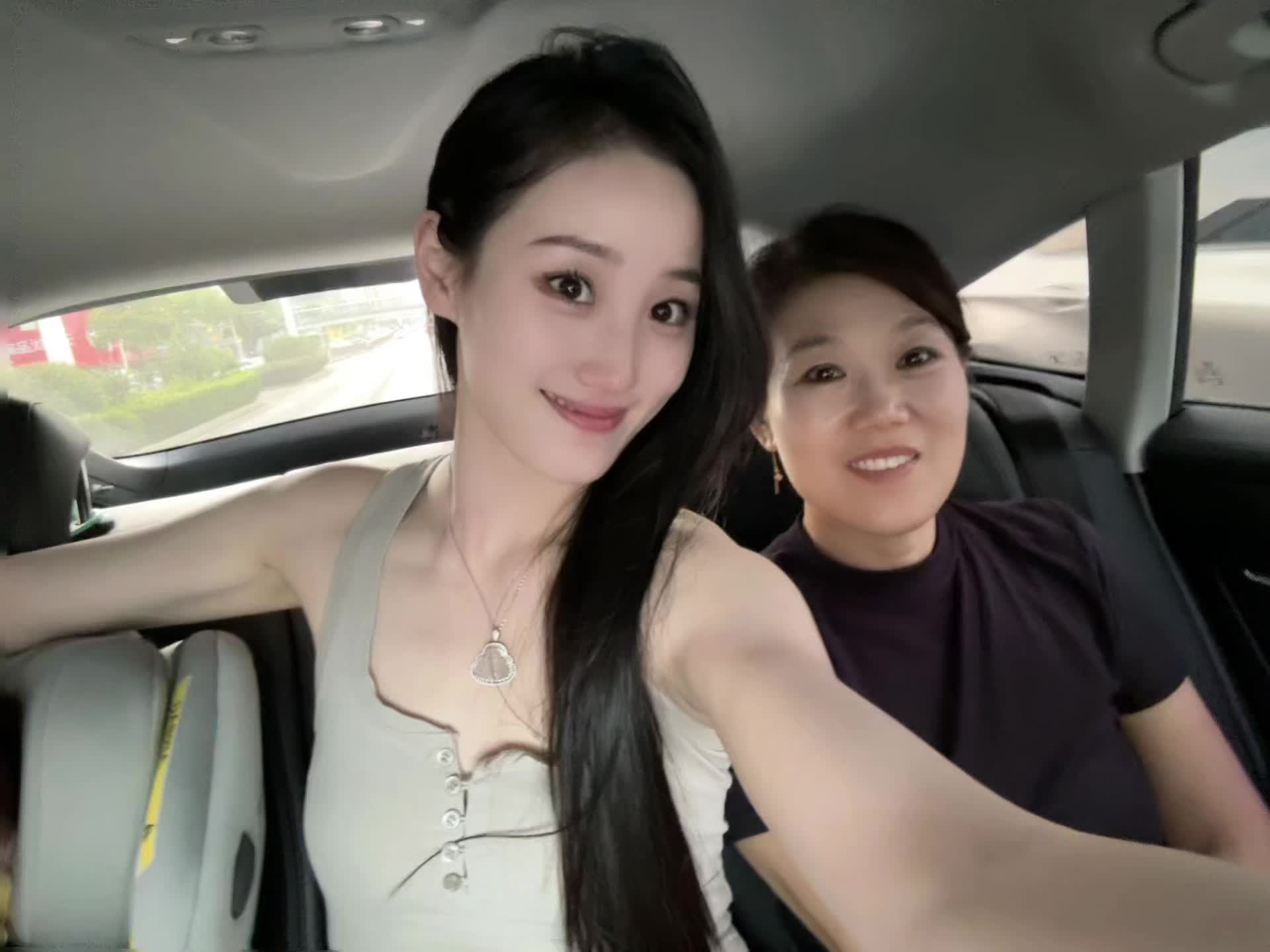 后来我长大了、自己也成为了妈妈～