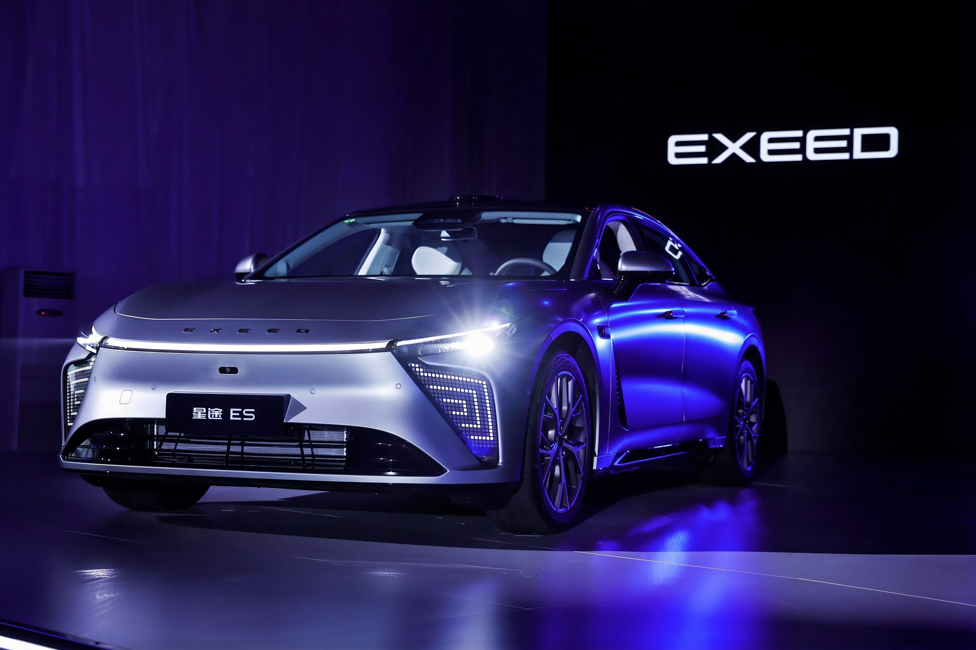 2027款星途ES焕新上市，3款车型双动力路线，其中：-增程302