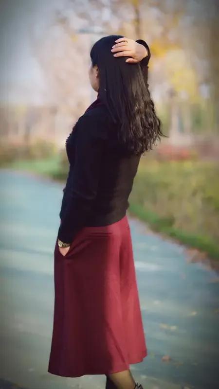 发现一个扎心的真相女人的后半生往往比前半生艰难得多特别是没有稳定工