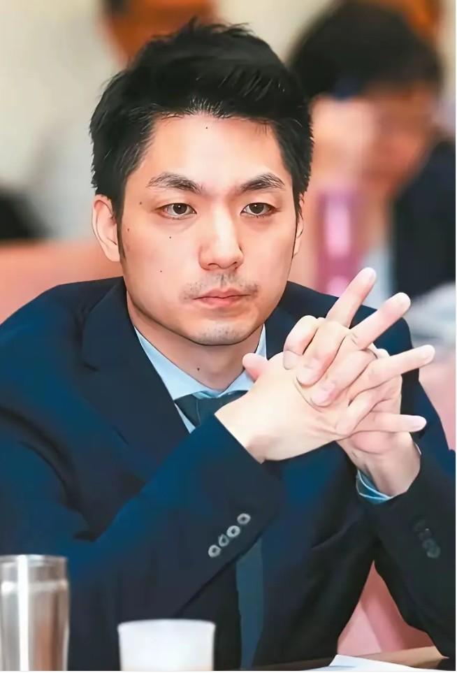 蒋家再提移灵大陆，全网吵翻了：民意与历史怎么算？近日，蒋家后人再度发声，提议