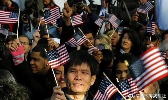 奇怪！美国富豪不来中国，咱们的有钱人却挤破头去美国？好多人都纳闷儿，为啥美国的有