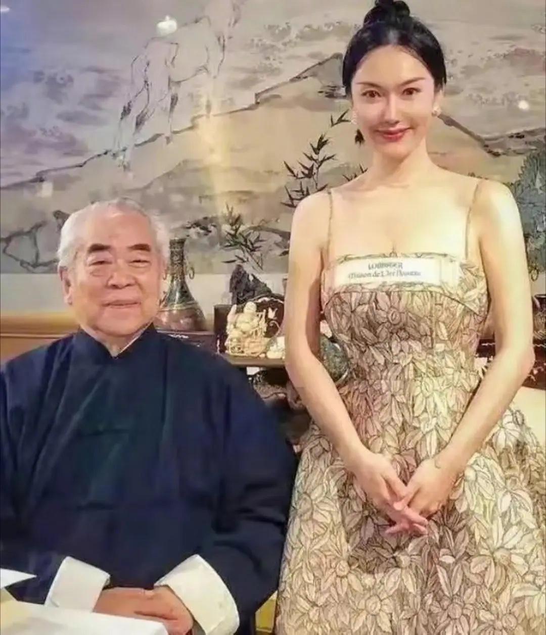 范曾这纸断亲声明，哪是大师风骨，分明是把“晚节”碾成了利益博弈的尘埃！