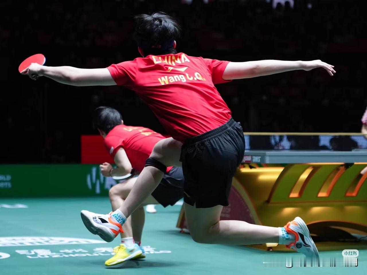 看完楚钦和莎莎的混双后，这以后根本没法看其他混双比赛了，标准太高了[赞]看比赛