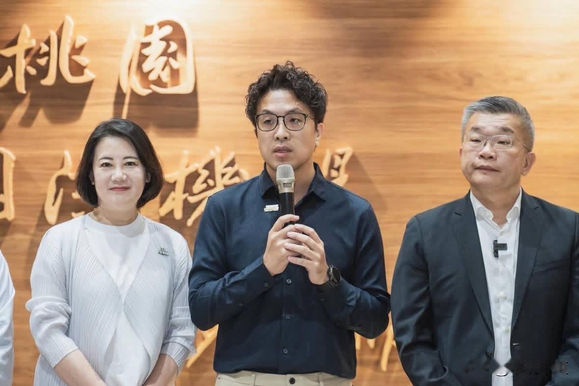 民进党立委吴思瑶今（29日）在社媒发文表示，访美回来了，收获满满，返抵台湾！把台