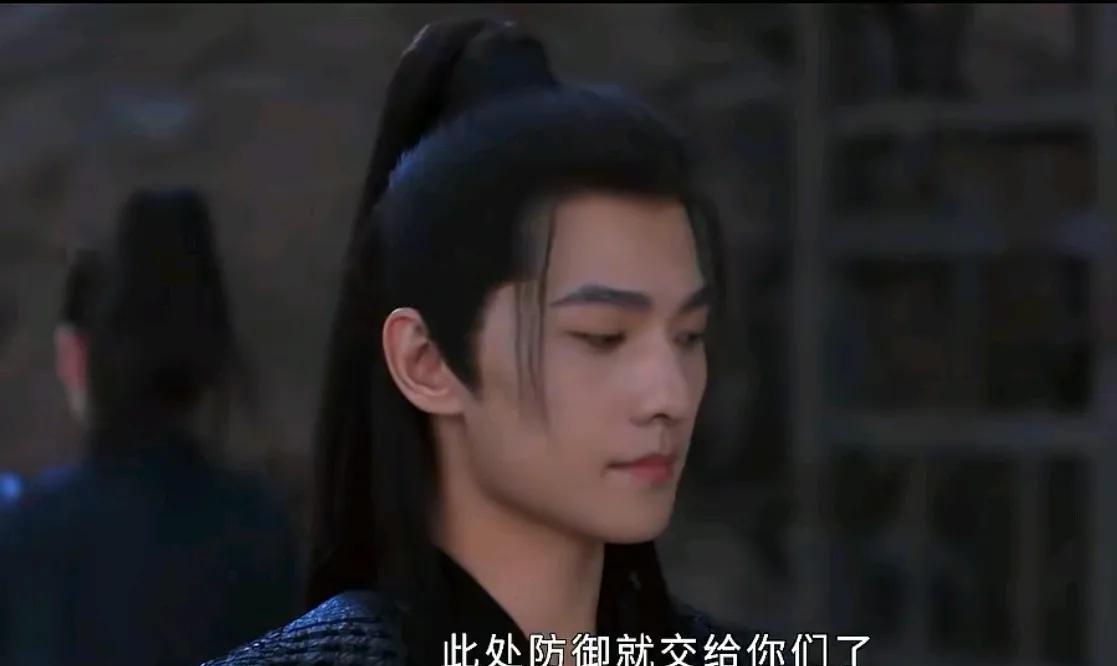 《凡人修仙传》韩立最终凭借巨剑术打败了血玉蜘蛛，他也收走了吕天蒙的平天尺和宣乐的