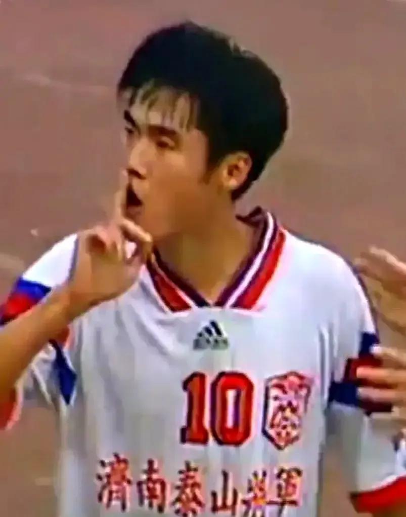 宿茂臻退役后早就不缺钱！1；山东鲁能4年赚了240万元；2；山东鲁能3年