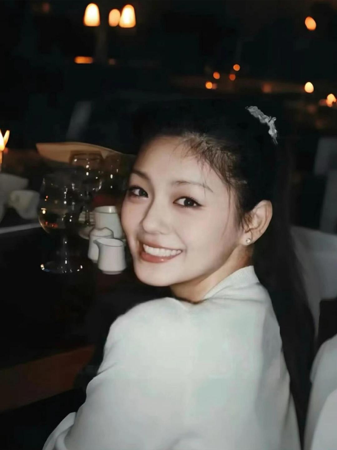 #小S透露大S不跳国标的原因#许雅钧仅仅上了三节国标课就放弃，让小S想要夫妻共舞的美好愿望落空​