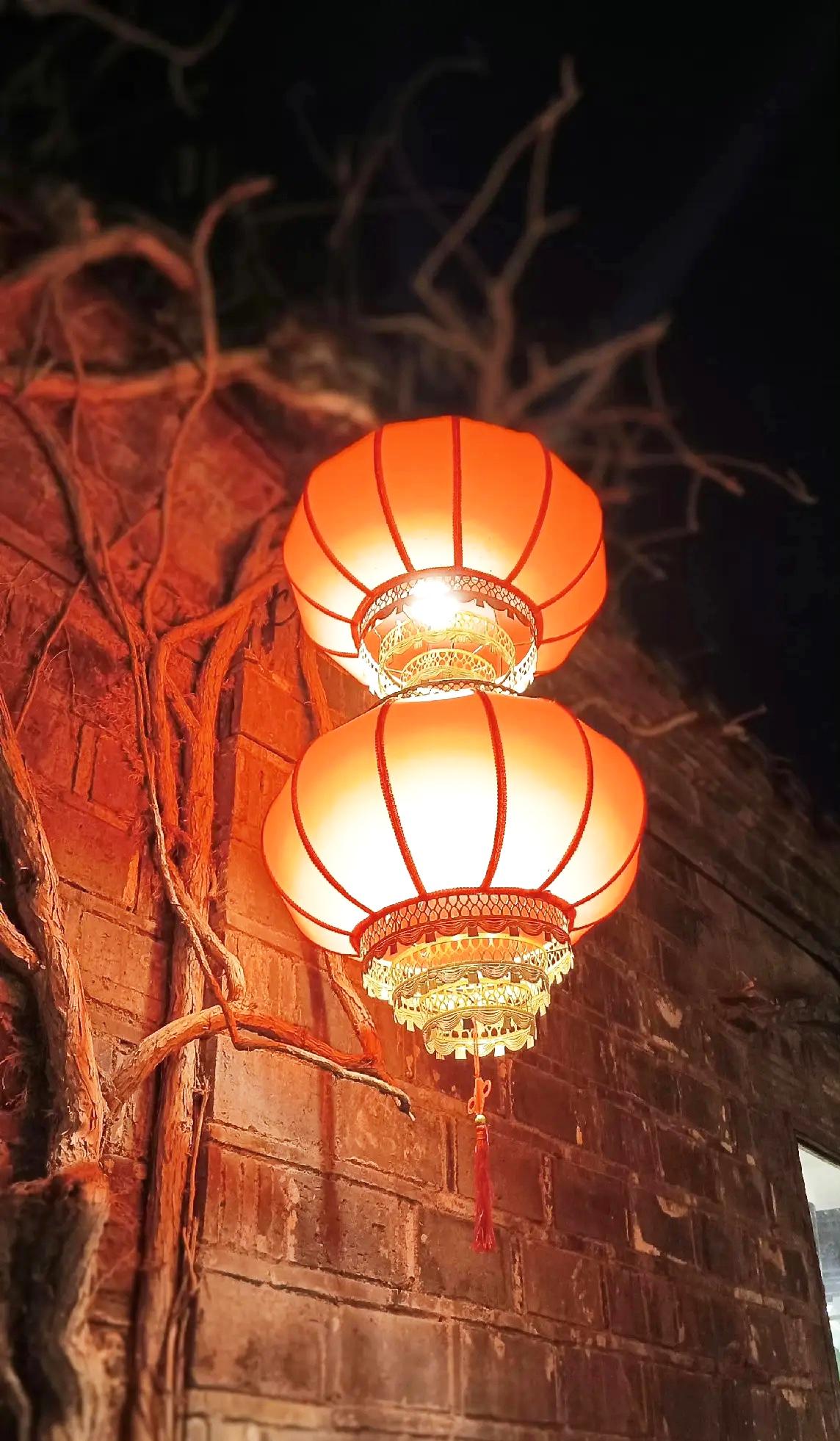 刷到一位58岁姐姐的计划：一年不购物，只用1564元退休金过活。她说五年前试