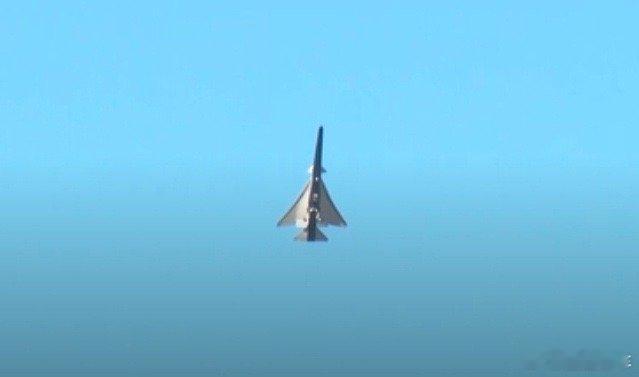 美X59飞机首次试飞额……这飞机……撒谎了？！局座有句话说的好：好看就是好的武器