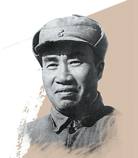 陈赓和彭德怀同是湖南老乡，但两人性格截然不同，陈赓随和诙谐，而彭德怀则严肃刚直。