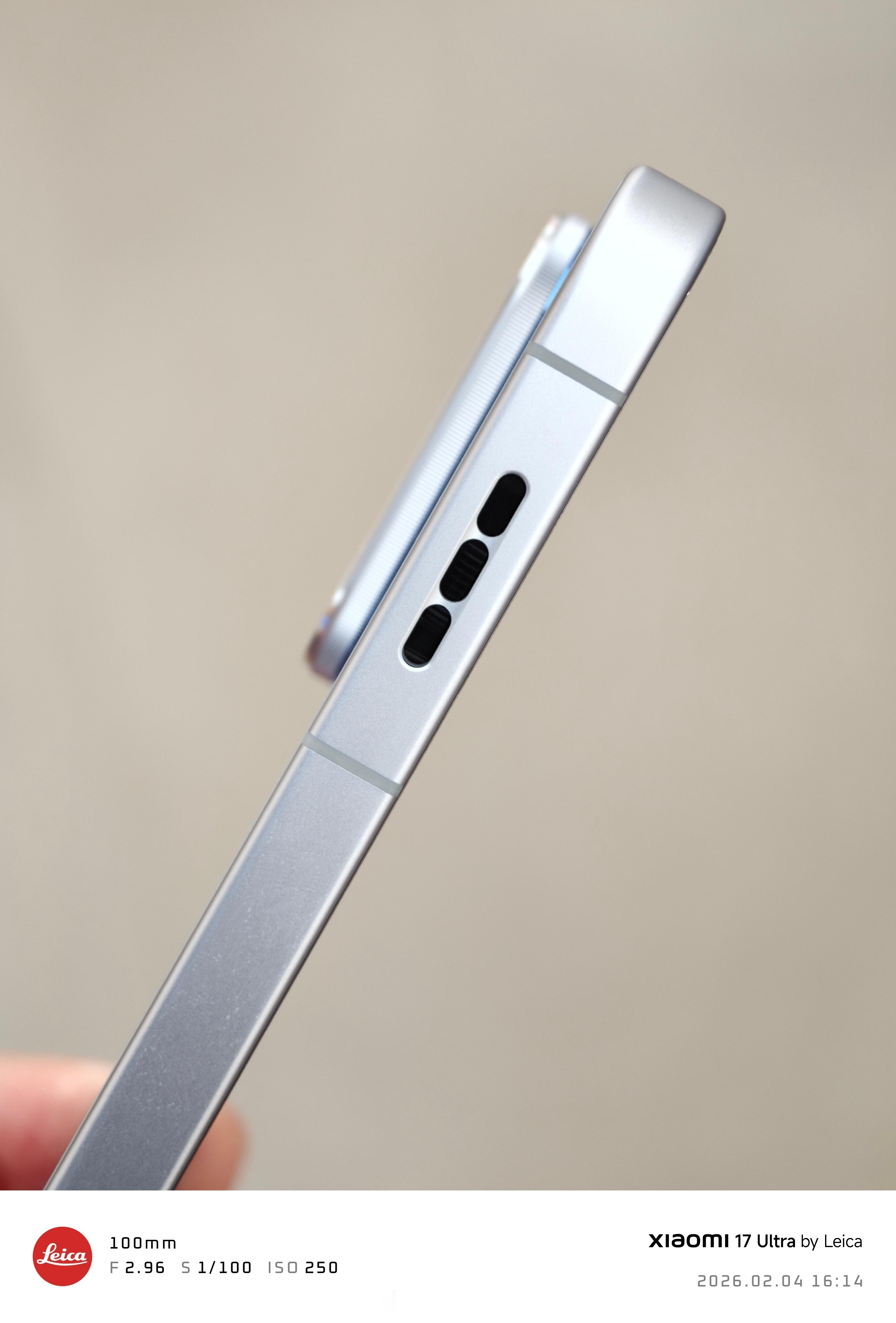 iQOO15Ultra已经到店，vivo专卖店已经有真机了，真机质感相当不