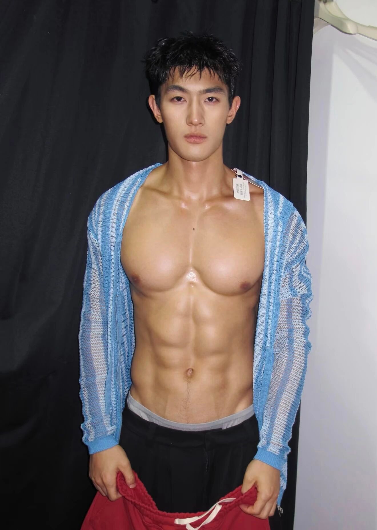 你的坚持，终将美好；你的努力，终将绽放。​​​
