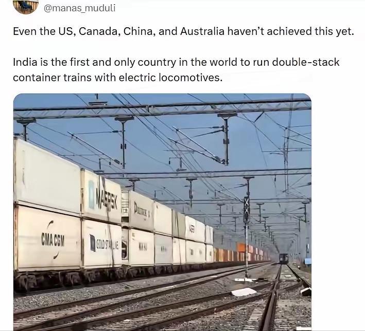 全球独一份！印度是世界上第一个，也是唯一一个使用电力机车运行双层堆叠集装箱列车的