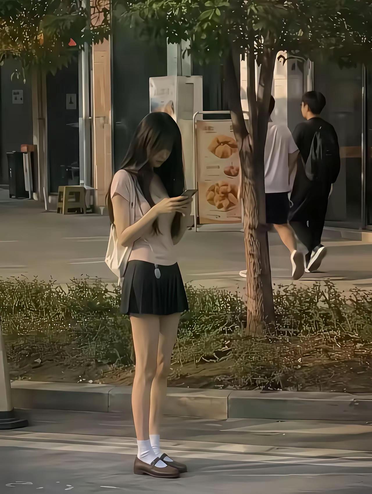 这种身材只在互联网上见过，从来没见现实里见过
