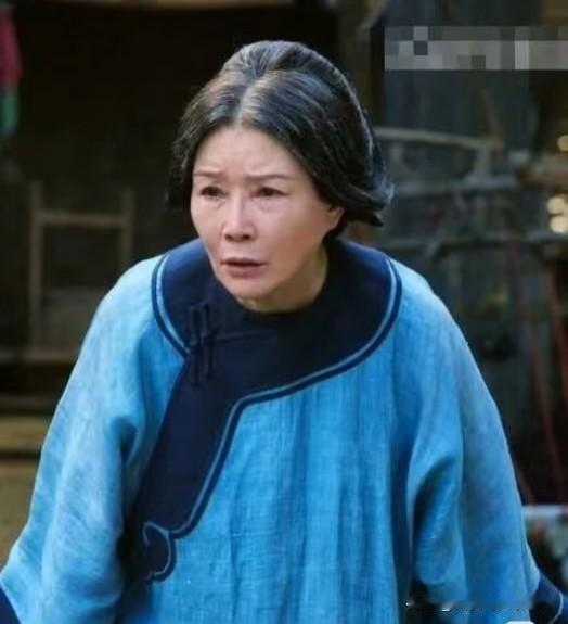 朱茵呀朱茵，你藏的也太深了一查才发现，67岁的朱茵最近在《大生意人》里演陈晓