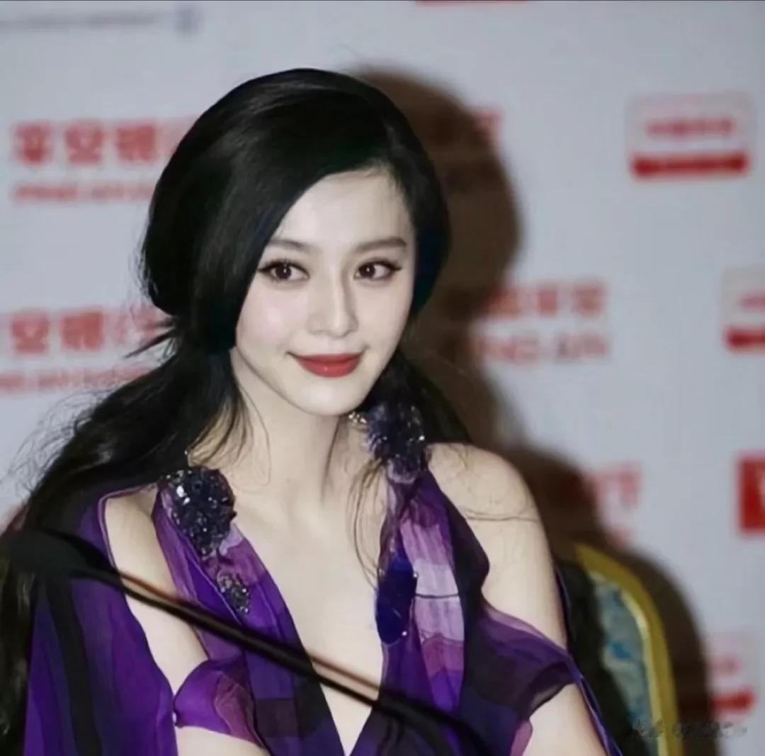 真的搞不懂范冰冰为什么还有人觉得一般，她不好看可以说就是全亚洲就找不出五官好看的